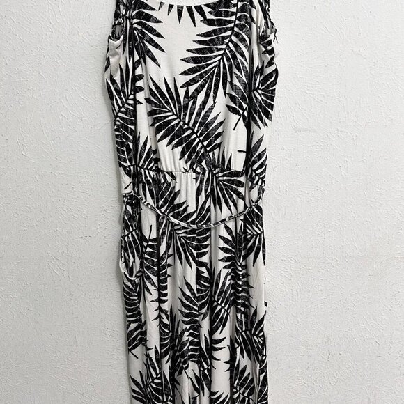C&C California Black Palm Print Tropical Jumpsuit Wide Leg Size LARGE Sleeveless - Picture 8 of 14